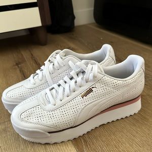 Puma white/rose sneakers